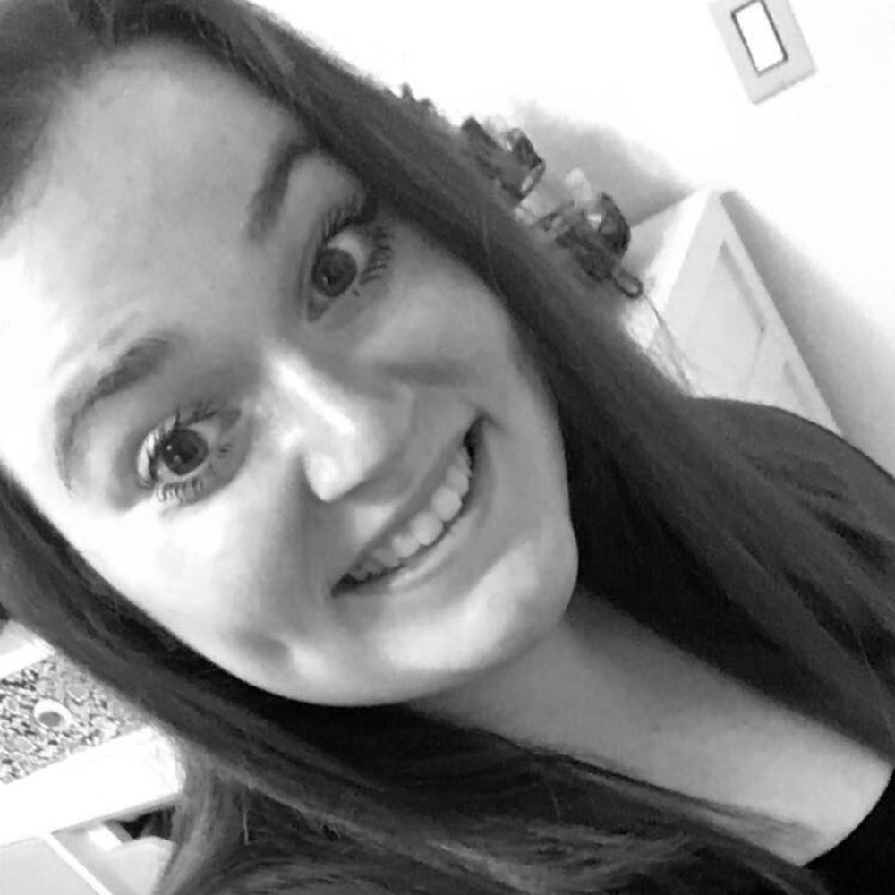 Meet your Posher, Clarissa
